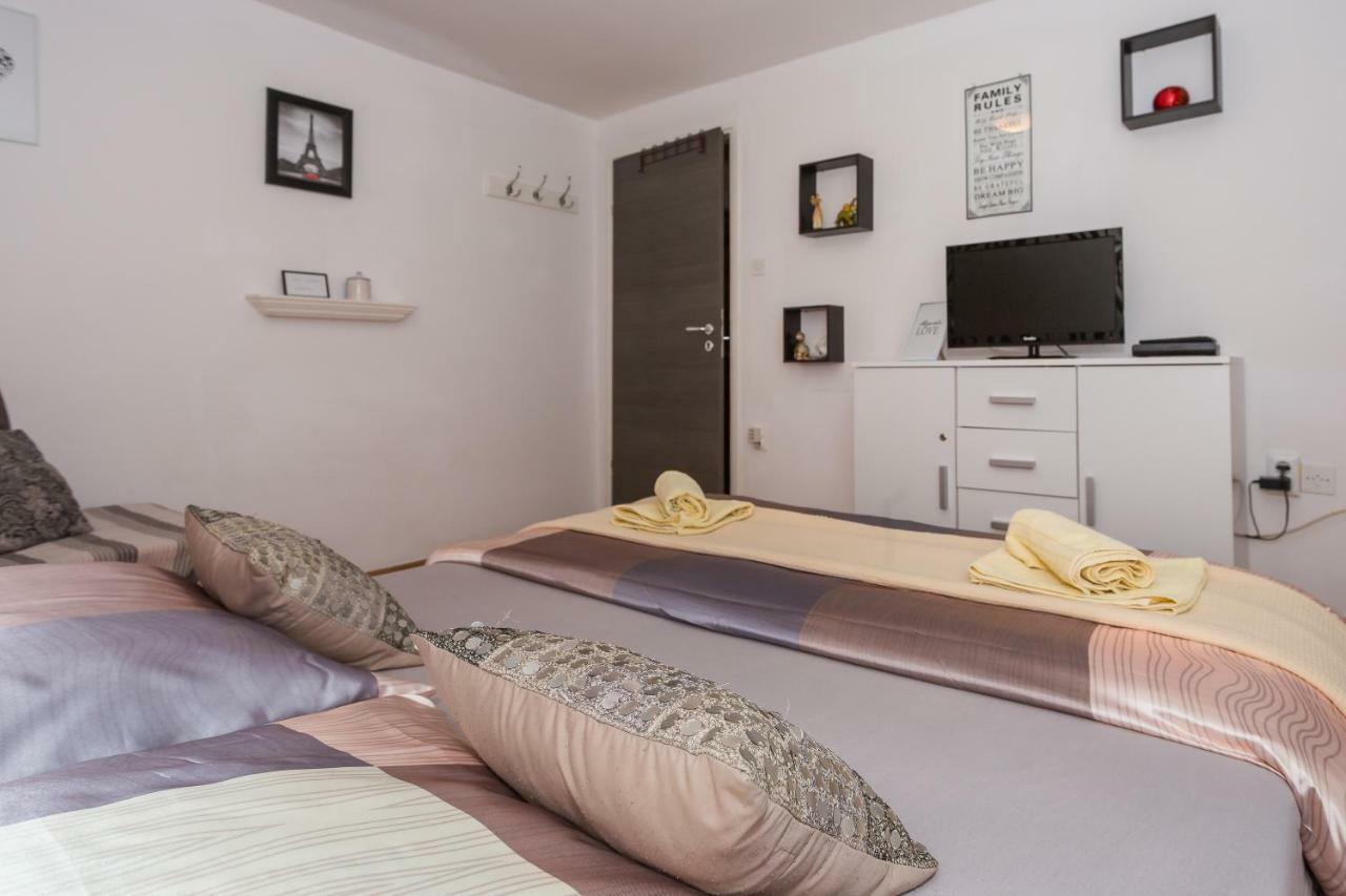 Apartment Antonio Split Exterior photo